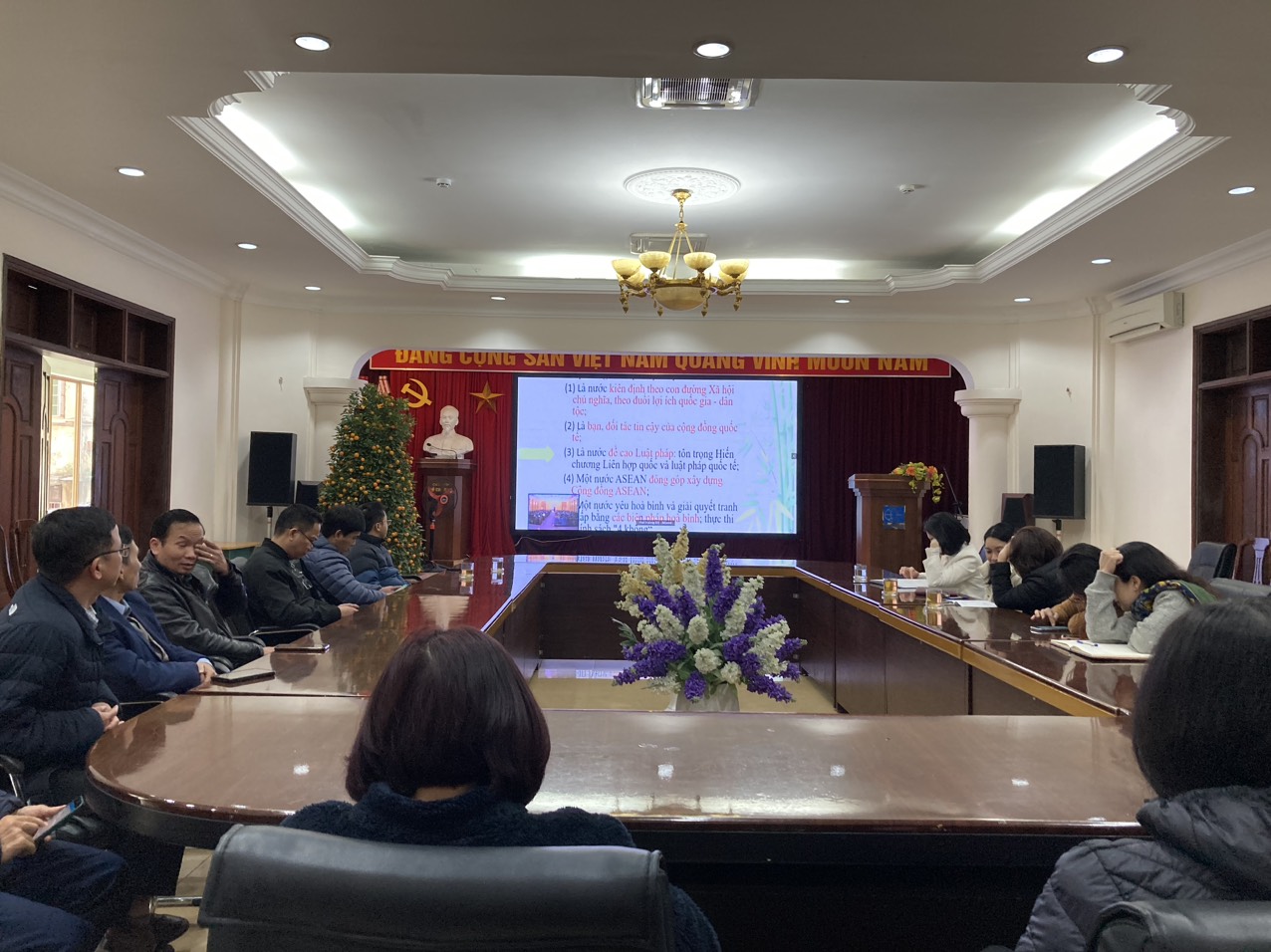 Hội nghị phổ biến, quán triệt sách của Tổng Bí thư Nguyễn Phú Trọng
